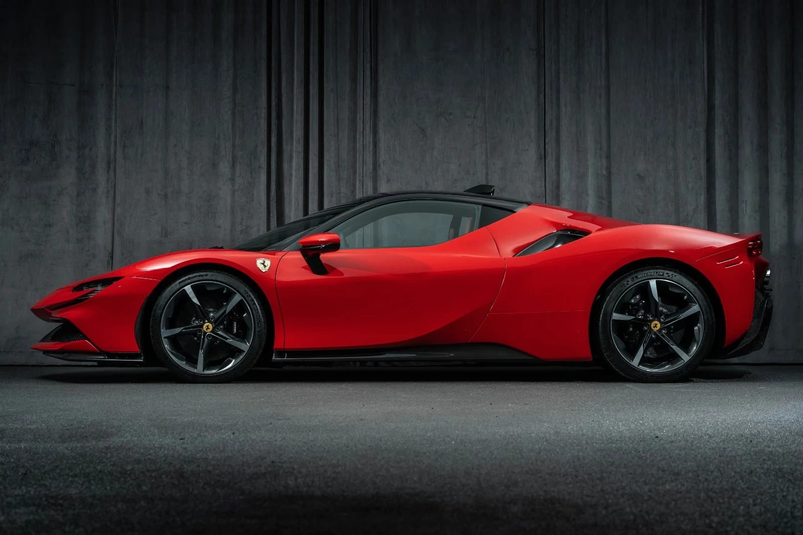Ferrari SF 90 STRADALE/LIFT/CARBON/JBL/ROSSO CORSA/ | Mobile.bg � ����������� 4
