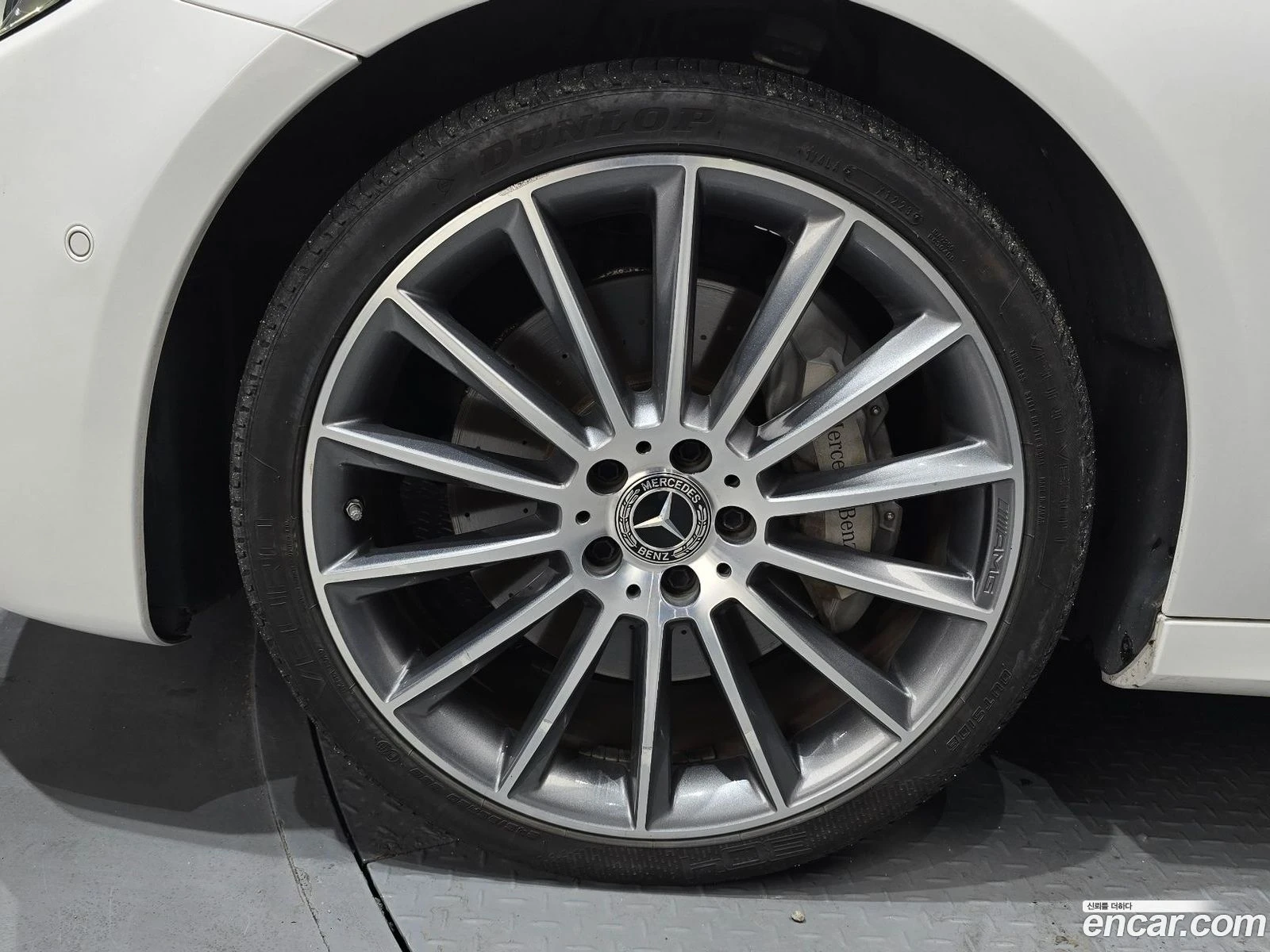 Mercedes-Benz E 350 E350 4MATIC AMG Line* �������� ������ ������� | Mobile.bg � ����������� 5
