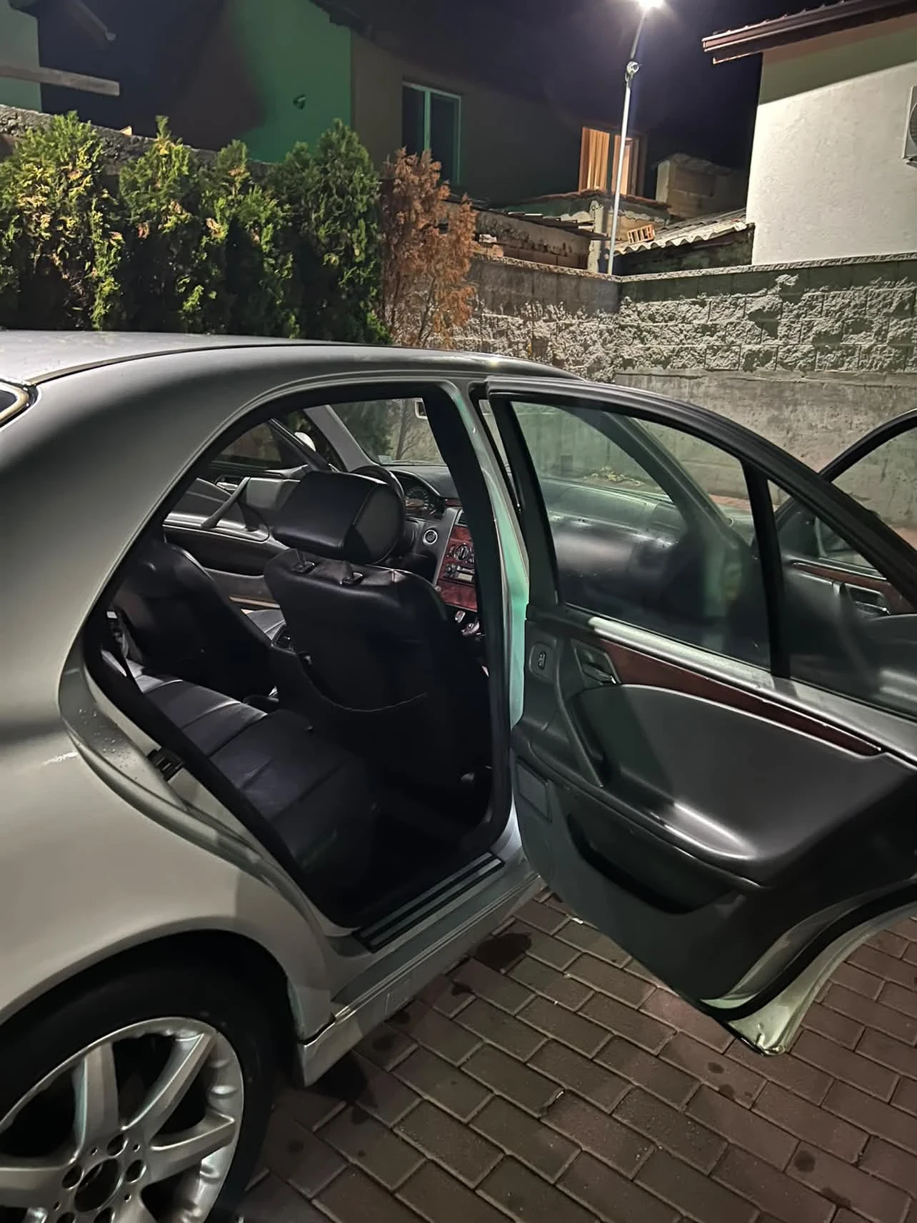 Mercedes-Benz E 220 2.2 CDI | Mobile.bg � ����������� 10
