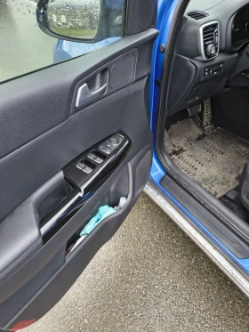 Kia Sportage 1.6 T GDI AWD, снимка 7