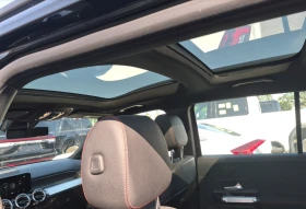 Mercedes-Benz GLB35AMG * Подгрев* 360* Pano* 2 Ключа* , снимка 12