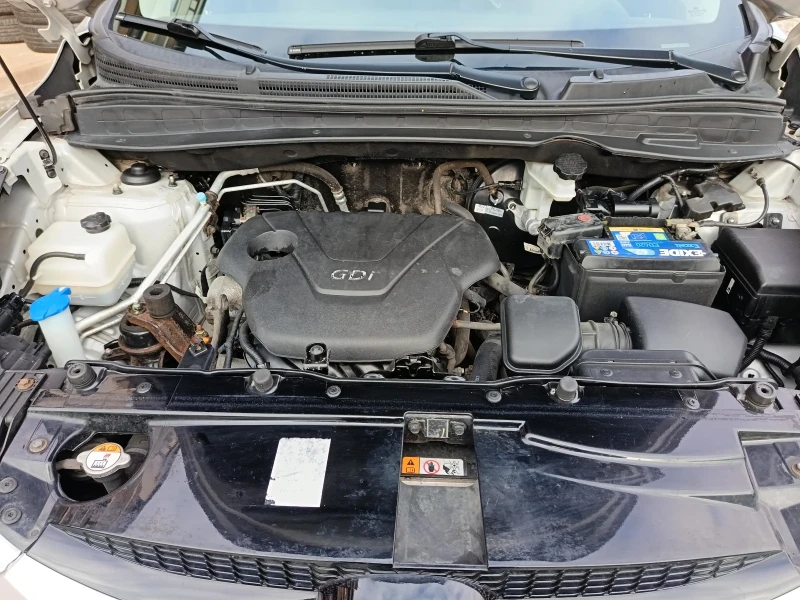 Hyundai IX35 1.6 i - 135к.с., снимка 10 - Автомобили и джипове - 52695728