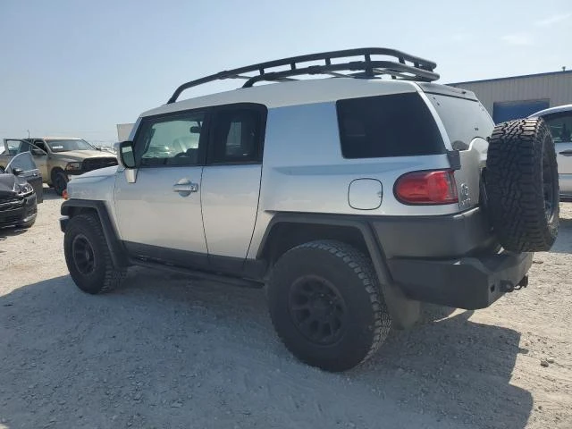 Toyota Fj cruiser Прогнозна Цена 26000лв до София, снимка 4 - Автомобили и джипове - 48518371