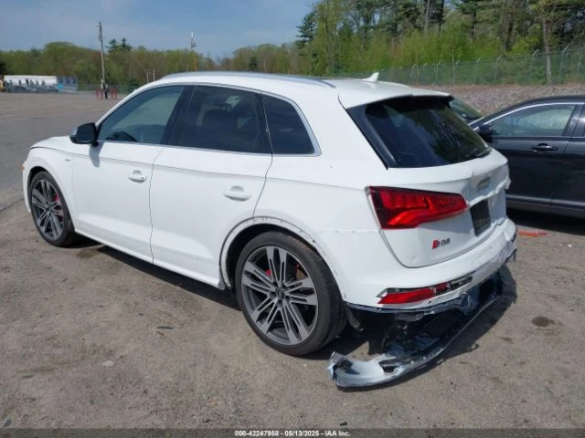 Audi SQ5 3.0T PREMIUM PLUS CARFAX АВТО КРЕДИТ  - изображение 4