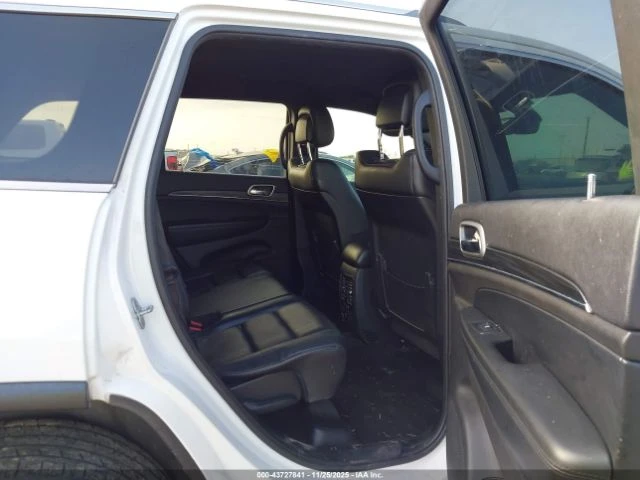 Jeep Grand cherokee LIMITED* 3.6* V6* 8ZF* ПОДГРЕВ* КАМЕРА* КЕЙЛЕС, снимка 11 - Автомобили и джипове - 53009238