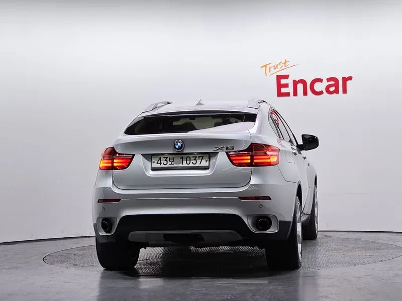 BMW X6 30D - изображение 4