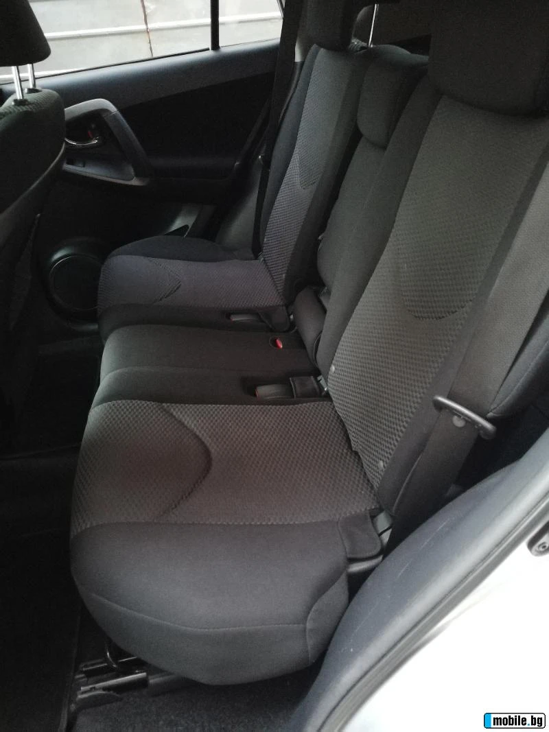 Toyota Rav4, снимка 10 - Автомобили и джипове - 55898069