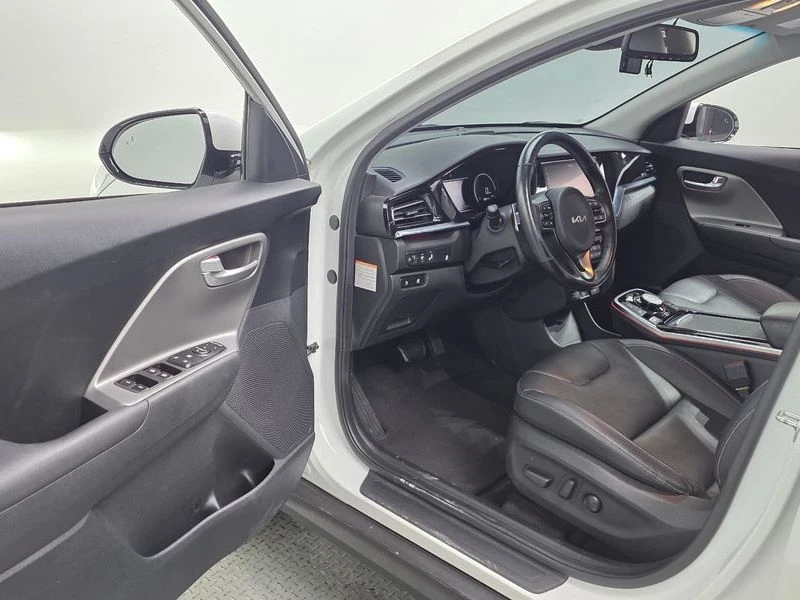Kia Niro Earth| 241к.с., снимка 10 - Автомобили и джипове - 56357739
