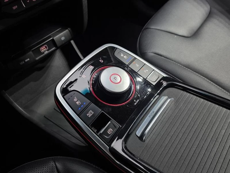 Kia Niro Earth| 241к.с., снимка 9 - Автомобили и джипове - 56357739