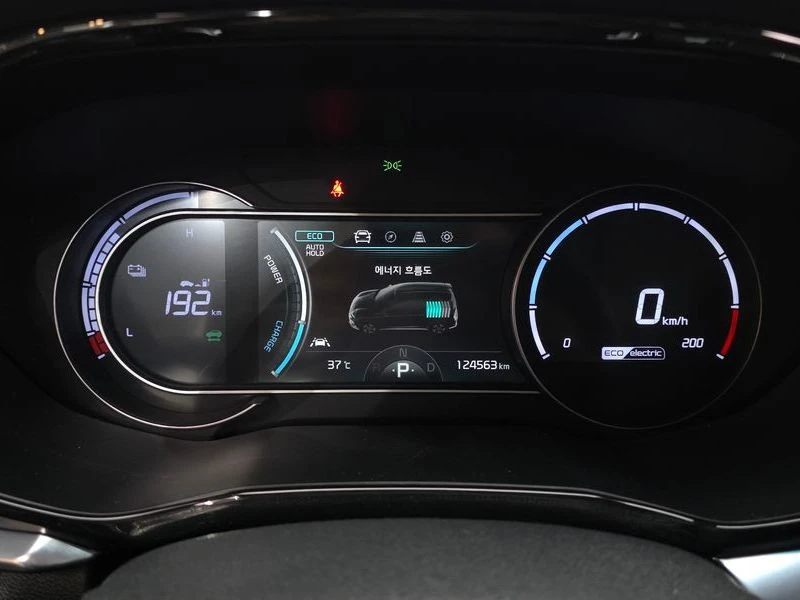 Kia Niro Earth| 241к.с., снимка 8 - Автомобили и джипове - 56357739