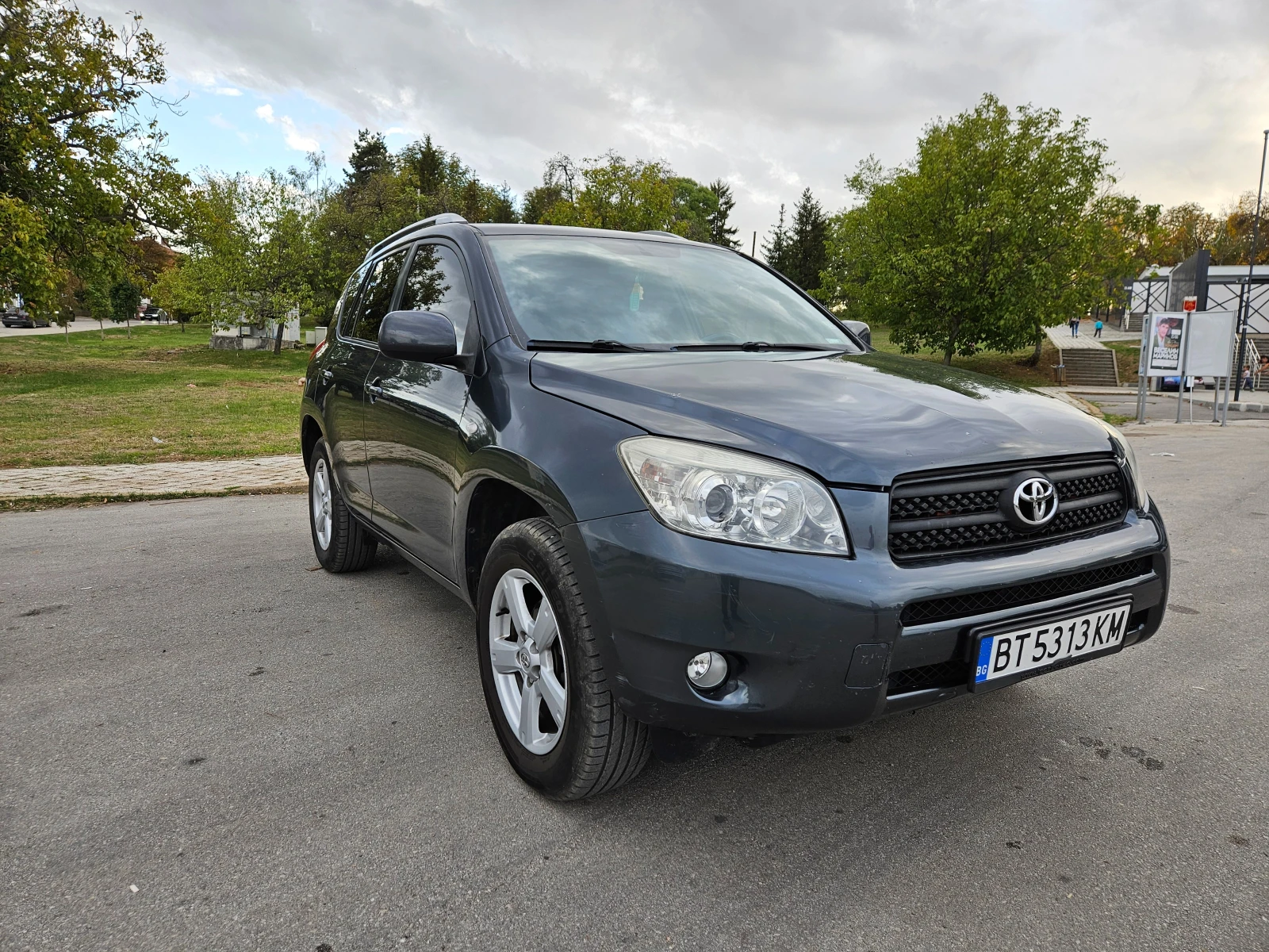 Toyota Rav4 2.2 D-4D 6-speed - изображение 2