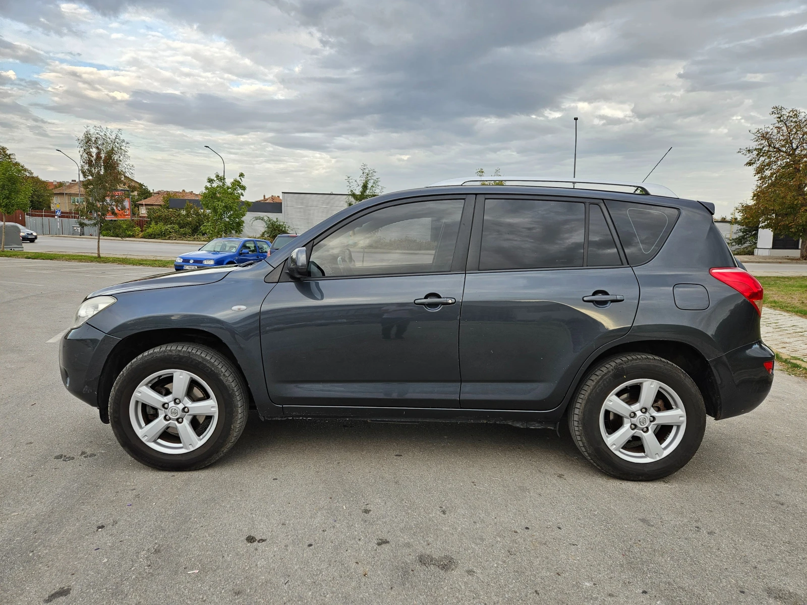 Toyota Rav4 2.2 D-4D 6-speed - изображение 5