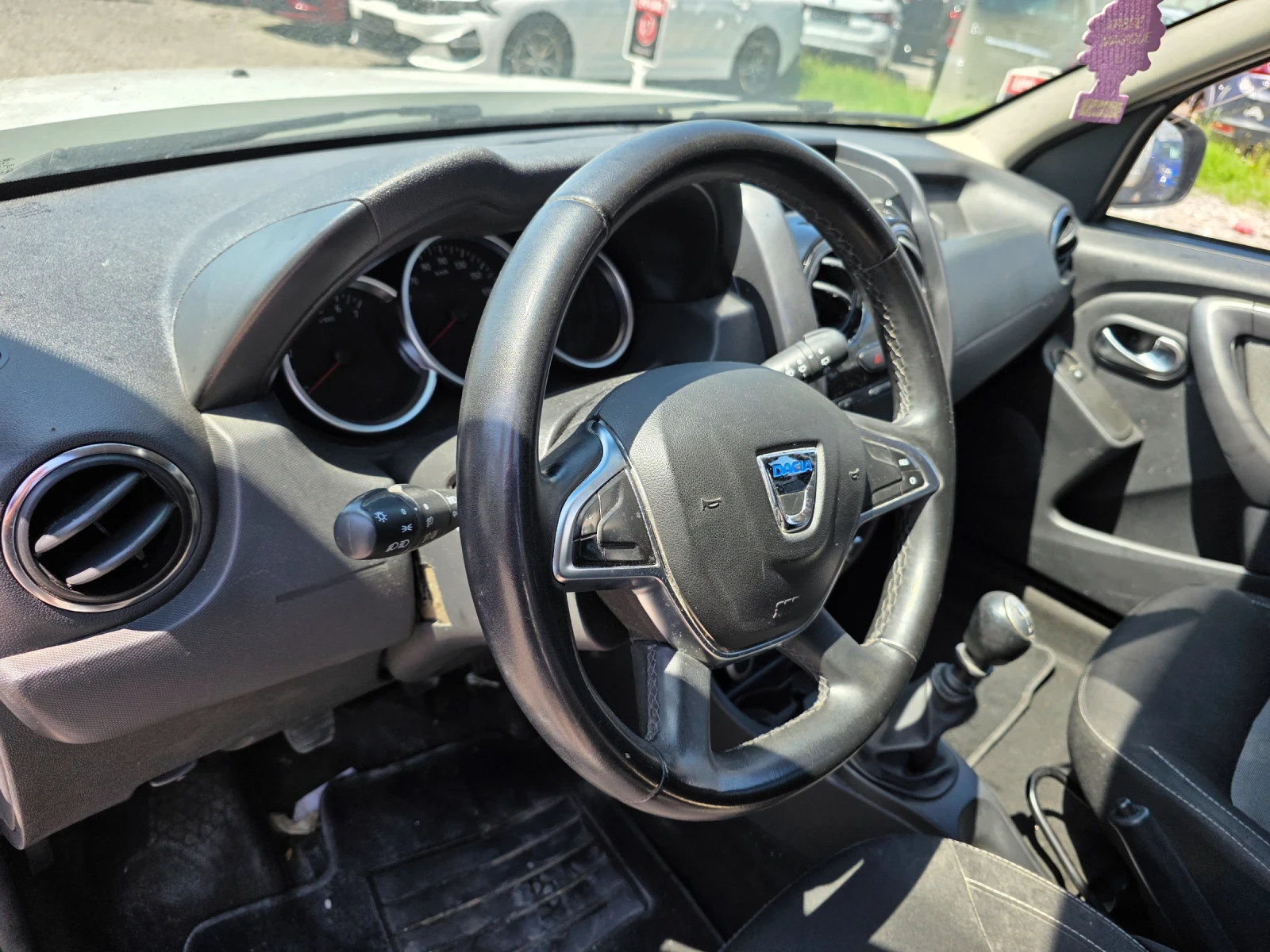 Dacia Duster 1.5 dci 4х4 ITALIA EURO 6B  - изображение 8