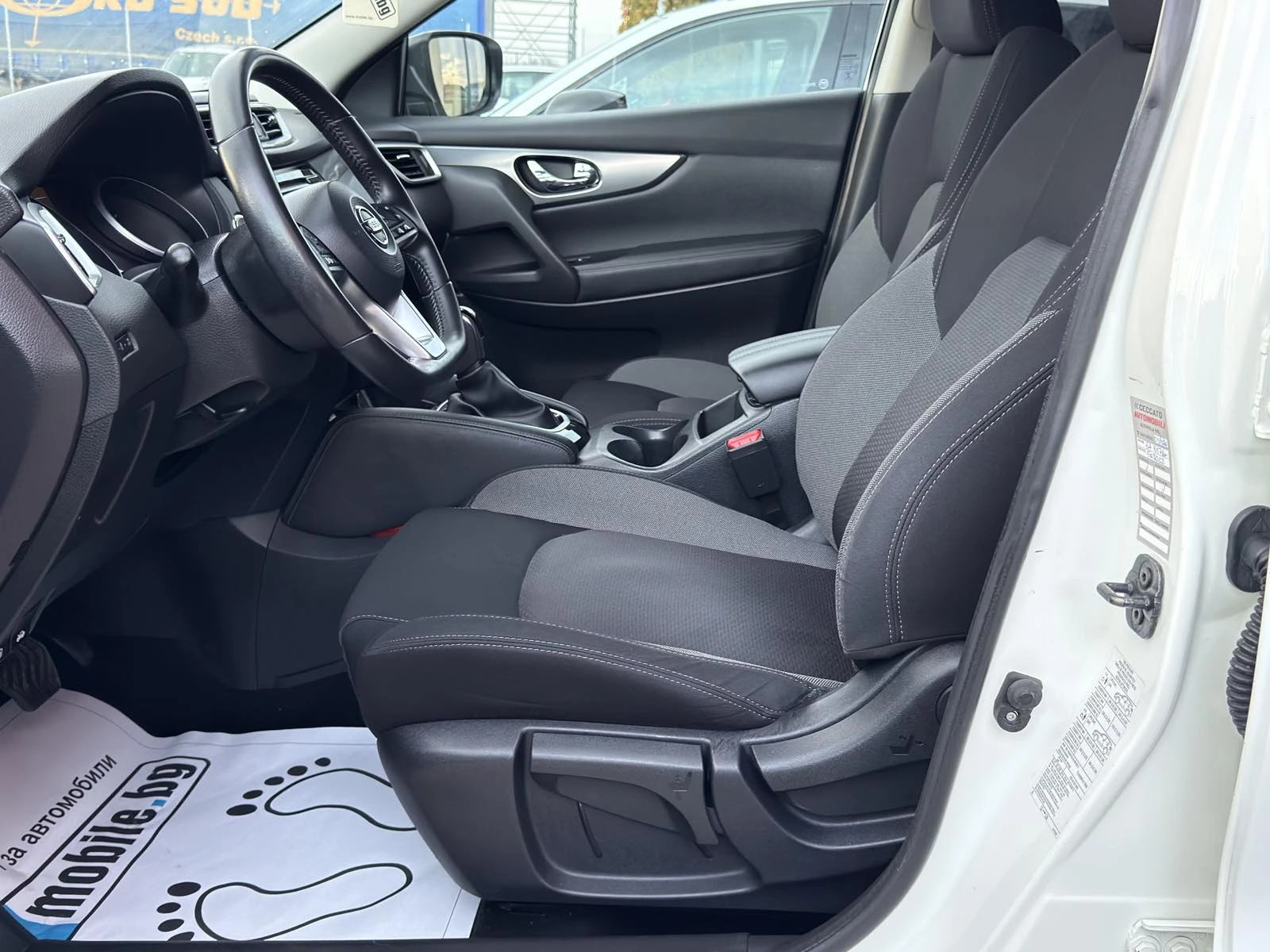 Nissan Qashqai 1.5 dCi FACE - изображение 8