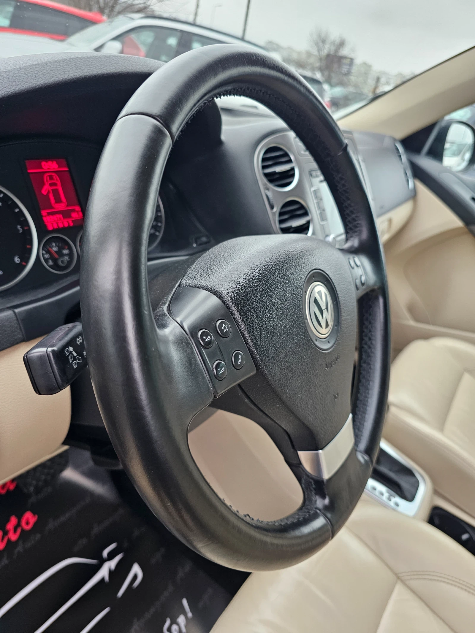 VW Tiguan 2.0TDI, 140�.�., 4�4, DSG  | Mobile.bg � ����������� 12