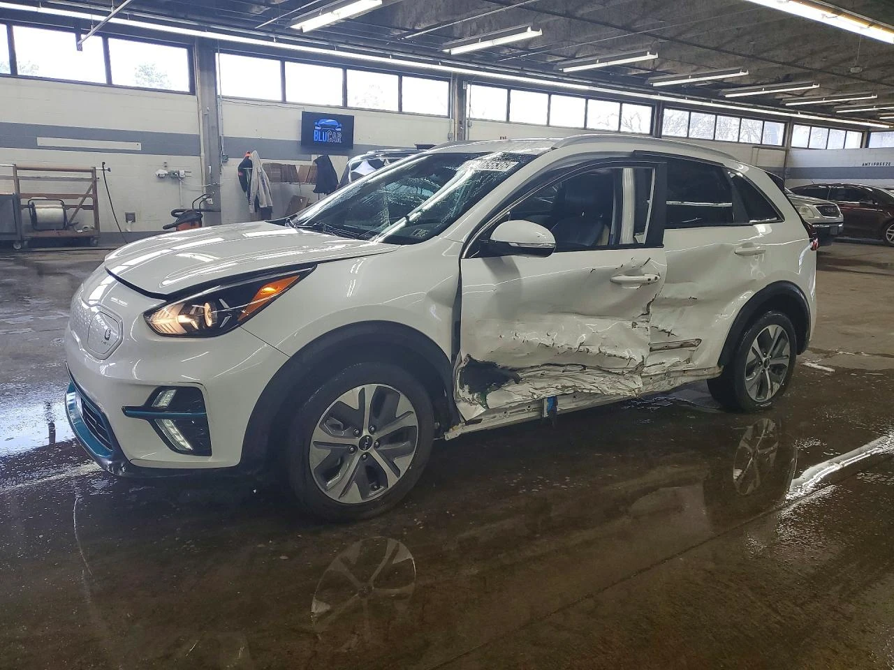 Kia Niro 0.0l Ev S, снимка 2 - Автомобили и джипове - 54460460