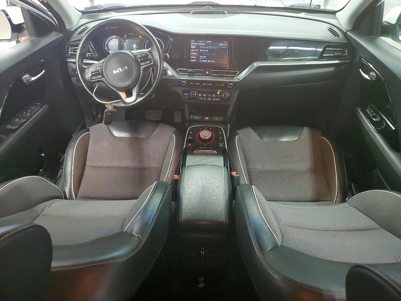 Kia Niro 0.0l Ev S, снимка 8 - Автомобили и джипове - 54460460
