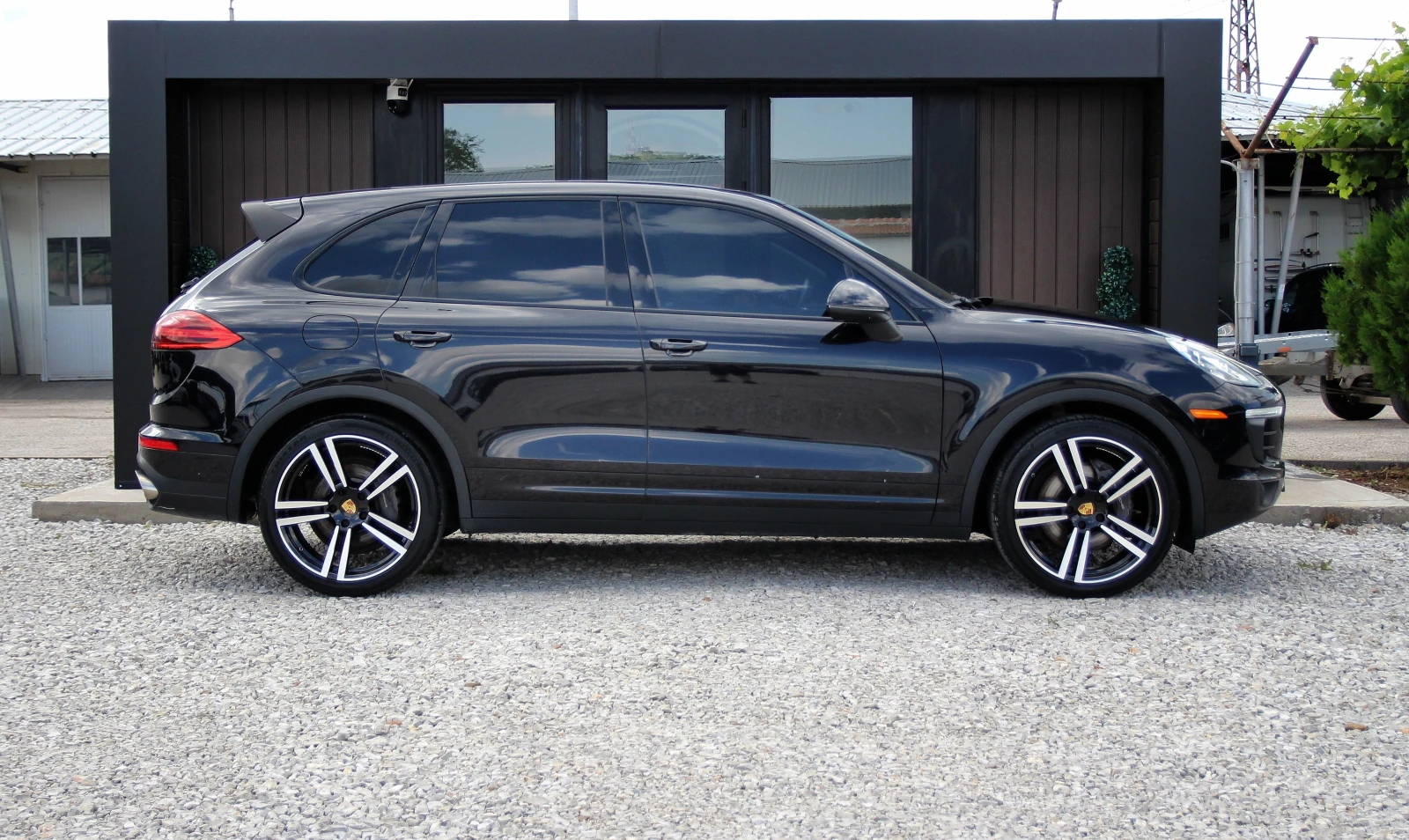 Porsche Cayenne 3.6* FACELIFT* 21", снимка 8 - Автомобили и джипове - 54791475