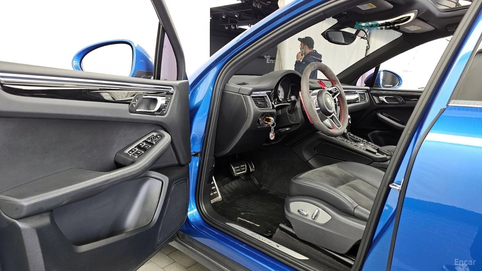 Porsche Macan 3.0 S 95B* ПАНОРАМА* КОЖА* ПОДГРЕВ* НАВИ* CAMERA, снимка 10 - Автомобили и джипове - 54911642