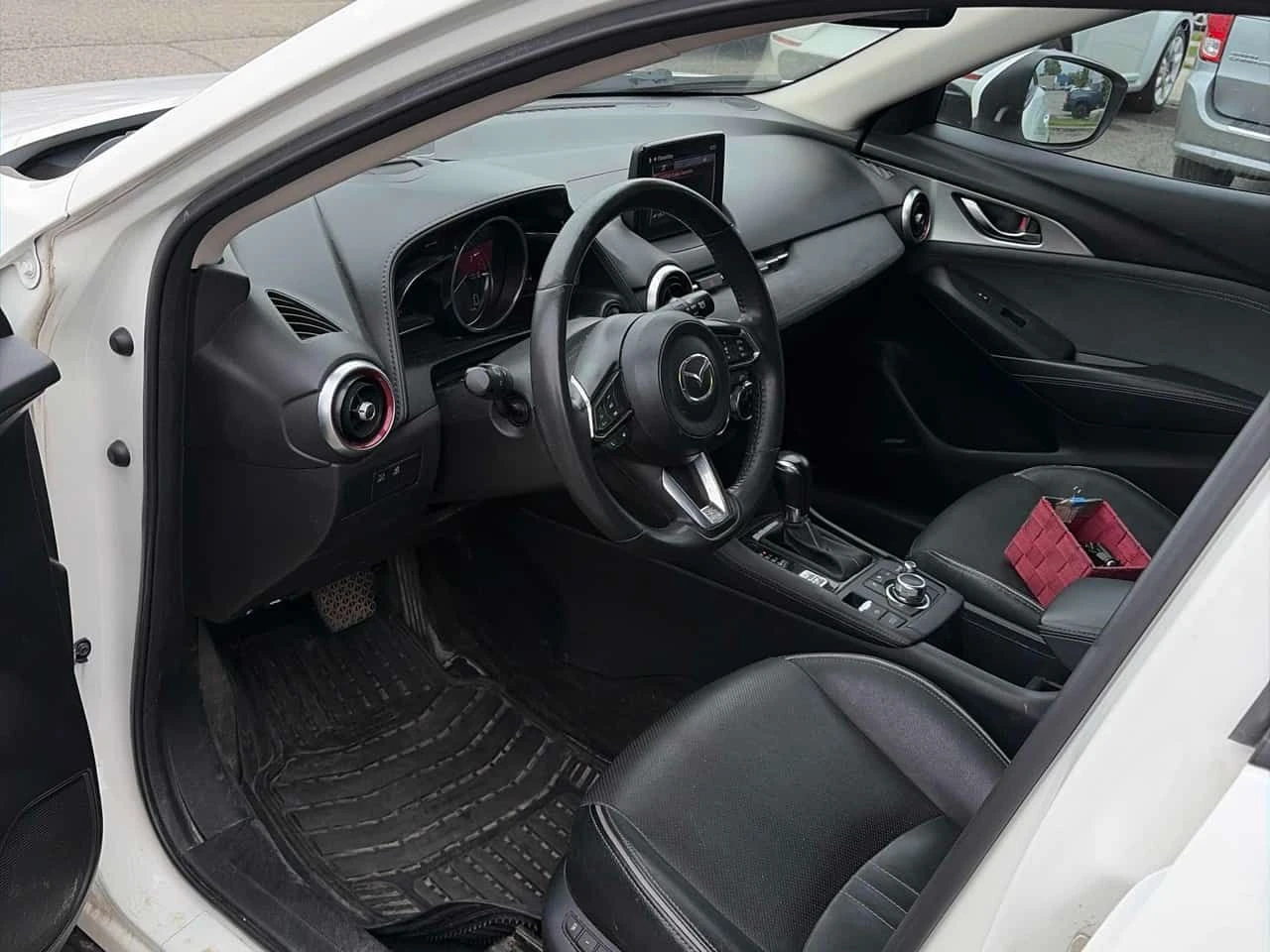 Mazda CX-3 * GT * АВТОКРЕДИТ БЕЗ ПЪРВОНАЧАЛНА ВНОСКА* , снимка 5 - Автомобили и джипове - 55080139