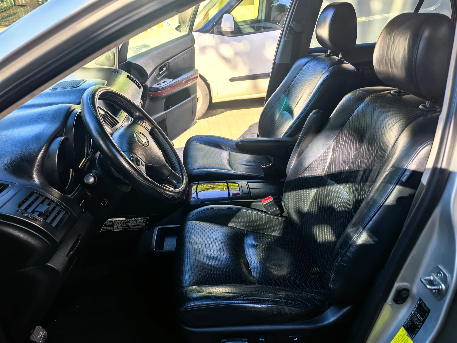 Lexus RX 300, снимка 6 - Автомобили и джипове - 56047648