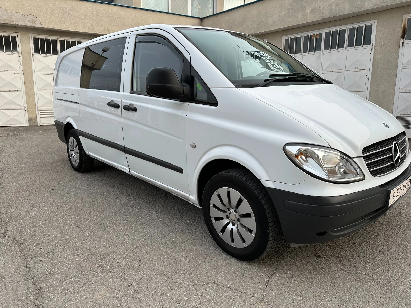 Mercedes-Benz Vito 2.2CDI 5м 150кс - изображение 2