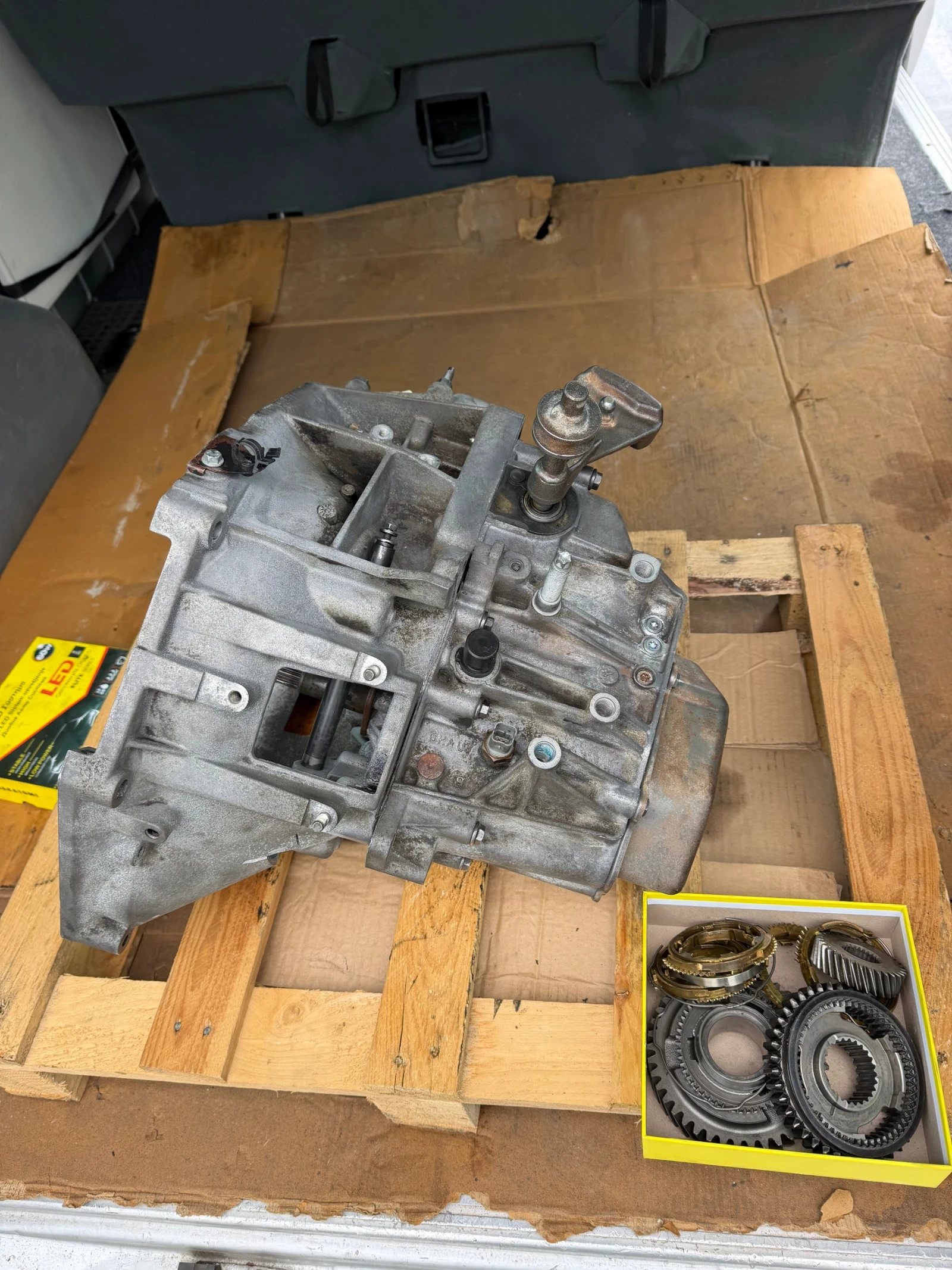 Peugeot Boxer 2.8, снимка 6 - Бусове и автобуси - 54731121