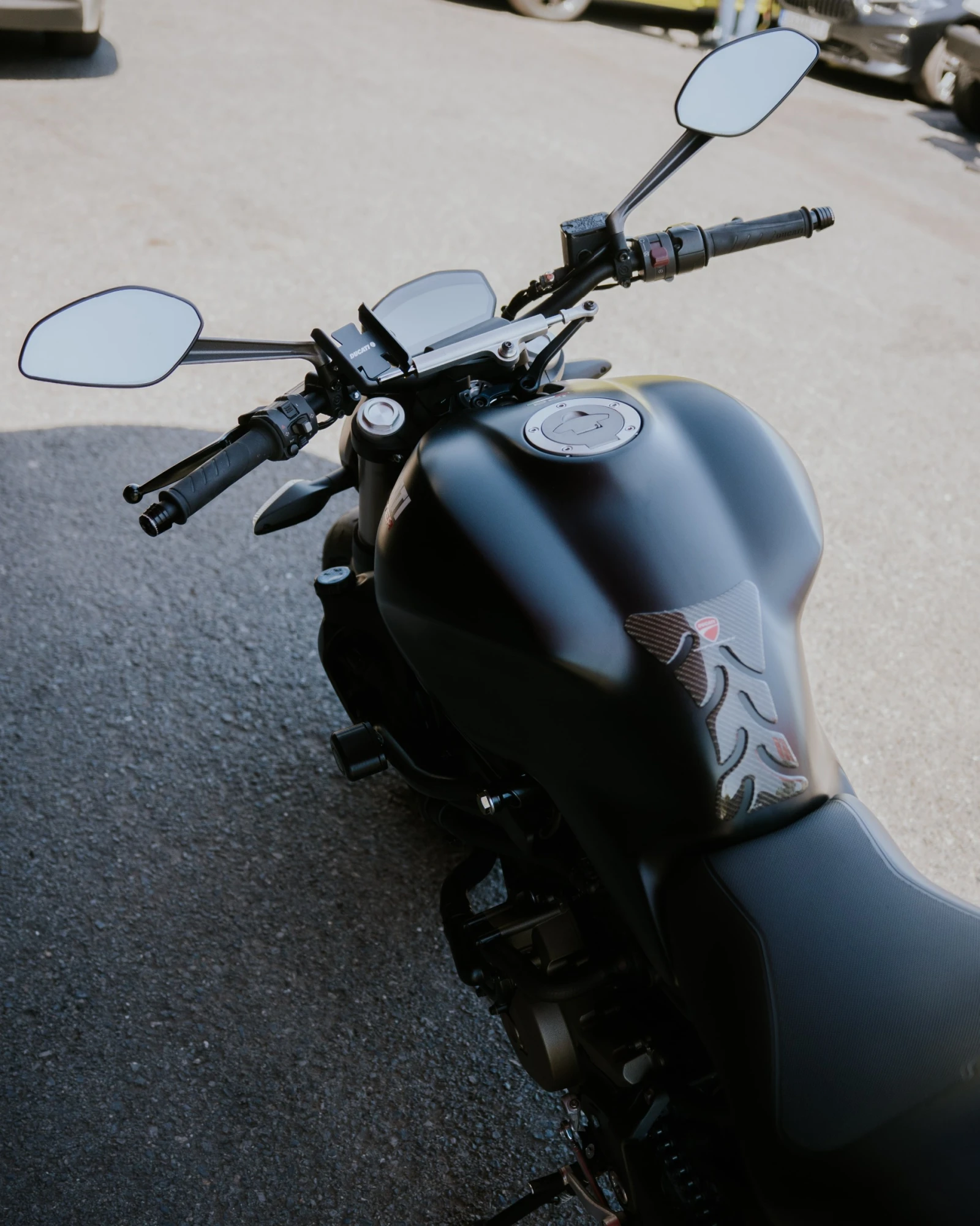Ducati Monster 821 - изображение 10