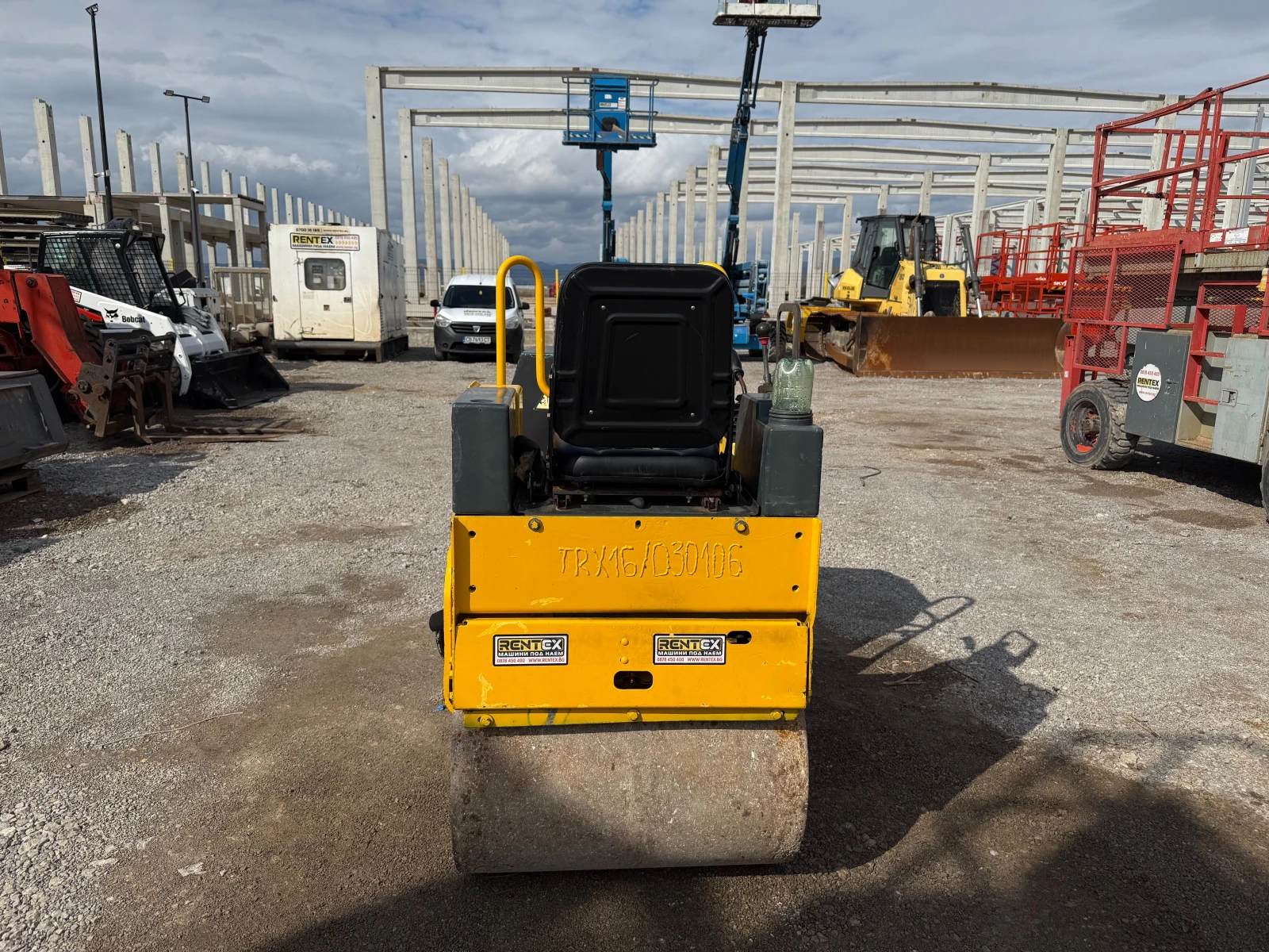 Валяк BOMAG BW80AD-5 - изображение 3