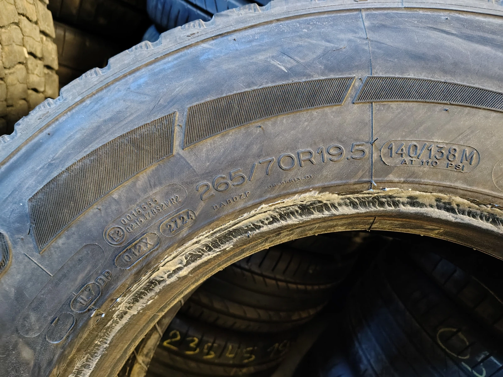 Гуми Всесезонни 265/70R19.5, снимка 6 - Гуми и джанти - 54086016