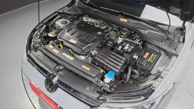 VW Golf 8 2.0TDI DSG | HUD | ACC | Шибедах, снимка 15