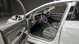 VW Golf 8 2.0TDI DSG | HUD | ACC | Шибедах, снимка 5