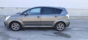 Обява за продажба на Toyota Corolla verso 2.2 D4D 136 к.с - ФЕЙСЛИФТ ~6 800 лв. - изображение 1