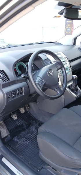 Обява за продажба на Toyota Corolla verso 2.2 D4D 136 к.с - ФЕЙСЛИФТ ~6 800 лв. - изображение 9