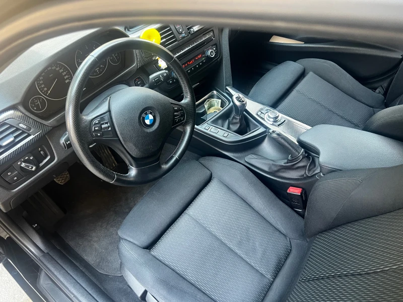 BMW 320 M-Sport, снимка 9 - Автомобили и джипове - 44020101