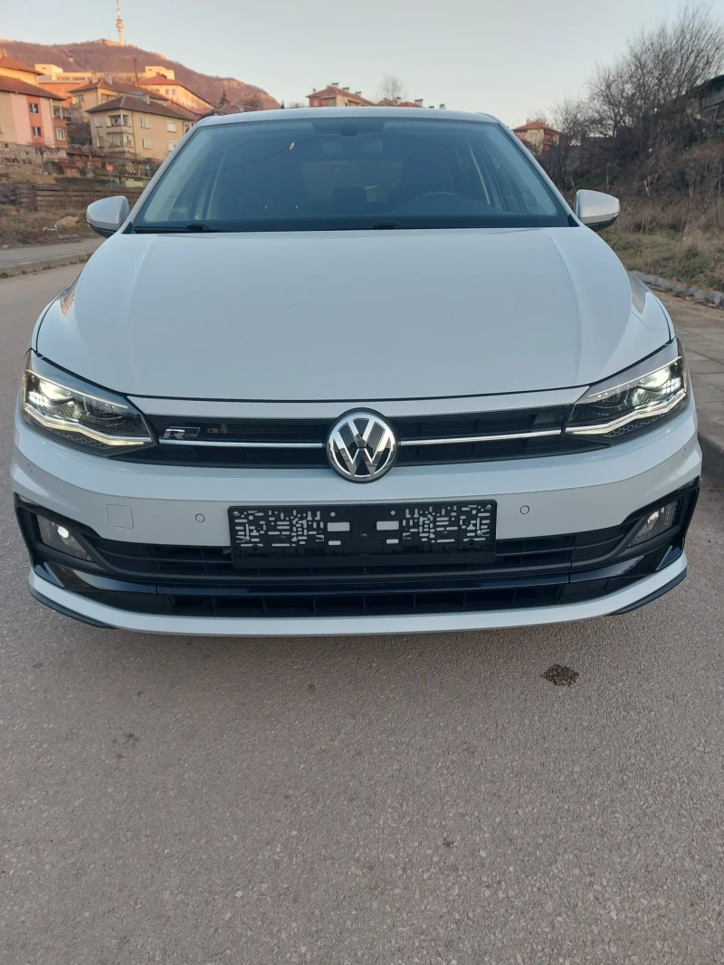 VW Polo DSG R line Led, снимка 2 - Автомобили и джипове - 49019785