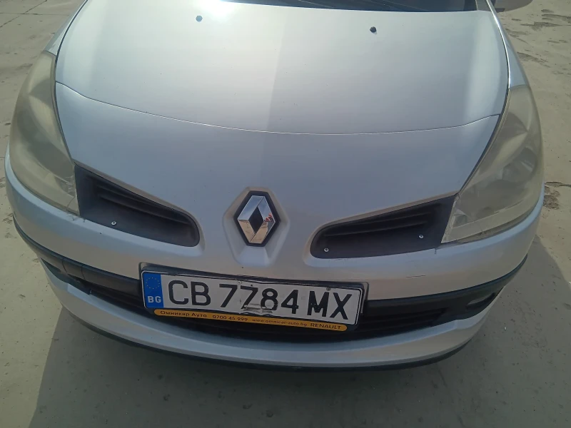 Renault Clio, снимка 12 - Автомобили и джипове - 49465363