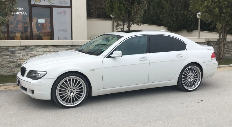 BMW 740 100K км, снимка 7 - Автомобили и джипове - 51569044