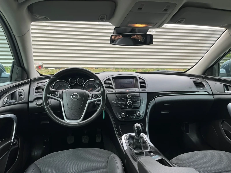 Opel Insignia Cosmo//2.0 CDTI//131 kc, снимка 9 - Автомобили и джипове - 52088246