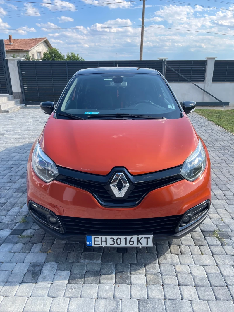 Renault Captur 1.2 TCe Автомат, снимка 2 - Автомобили и джипове - 52614911