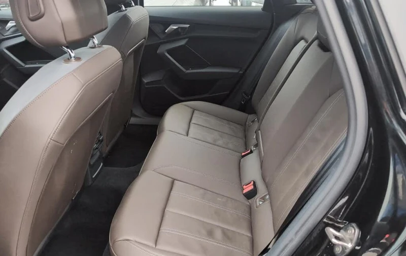 Audi A3 40 TFSI quattro Komfort * АвтоКредит* (ЦЕНА ДО БГ), снимка 10 - Автомобили и джипове - 52667153