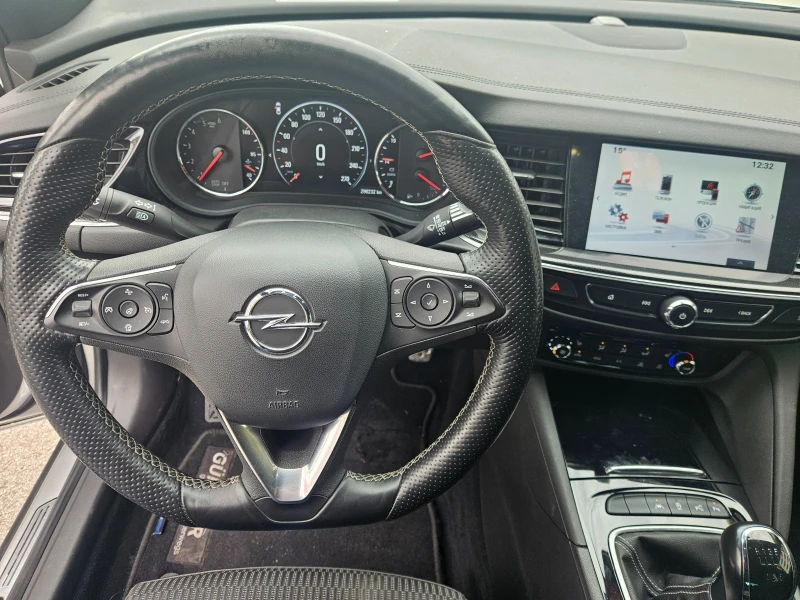 Opel Insignia GRAND SPORT EURO 6C, снимка 10 - Автомобили и джипове - 52749154