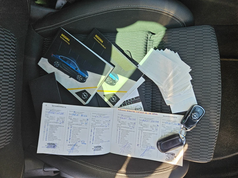 Opel Insignia GRAND SPORT EURO 6C, снимка 17 - Автомобили и джипове - 52749154