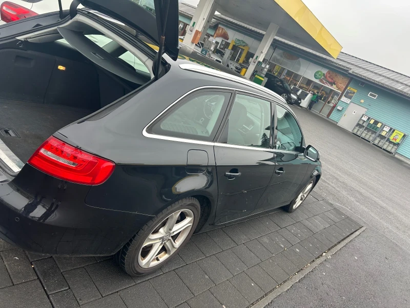 Audi A4, снимка 4 - Автомобили и джипове - 53264350
