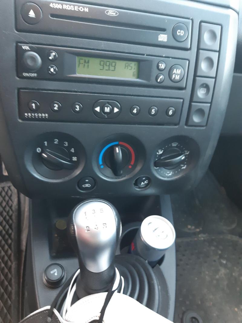 Ford Fiesta 1.25 Бензин/Климатик, снимка 8 - Автомобили и джипове - 36949300