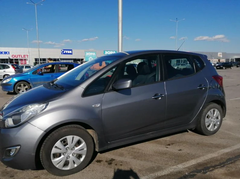 Hyundai Ix20, снимка 2 - Автомобили и джипове - 47486960