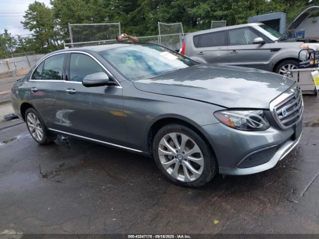 Mercedes-Benz E 300 BURMESTER* 4MATIC* ПОДГРЕВ* КАМЕРА* КЕЙЛЕС* LANE*  - 32200 лв. / 16463.60 € - 92225101 1