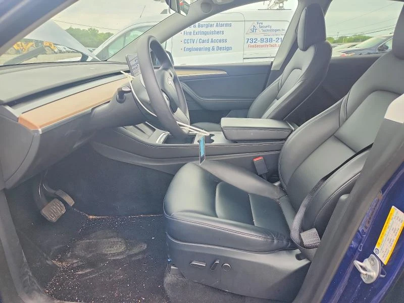 Tesla Model Y Long Range AWD, снимка 7 - Автомобили и джипове - 54725136