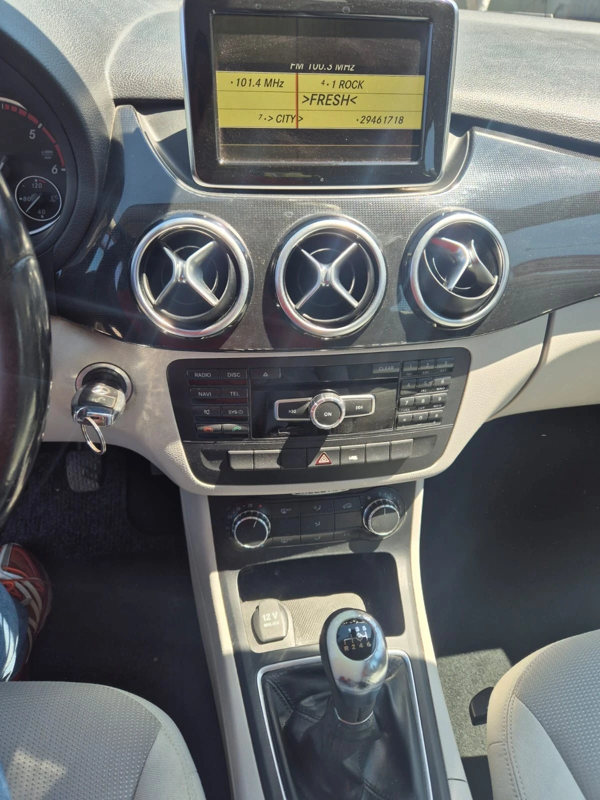 Mercedes-Benz B 180  - изображение 7
