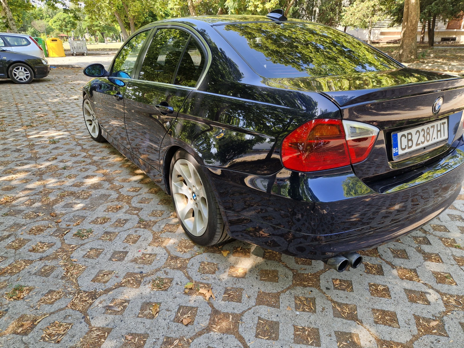 BMW 330 330d, задно, автомат - изображение 7